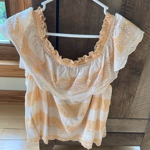 American Eagle cropped shirt